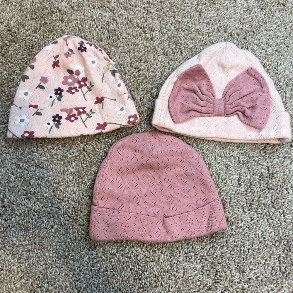 0-6M Baby Pink Floral and Bow Beanie Set of 3